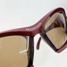 Picture of Balenciga Sunglasses _SKUfw55595612fw